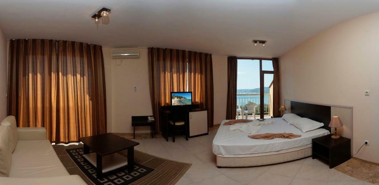 Vemara Club Hotel And Villas - Free Parking And Free Beach Access Byala  Extérieur photo